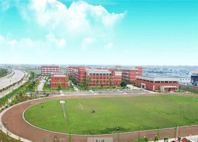 福建省福清卫生学校学校食堂环境与寝室宿舍介绍