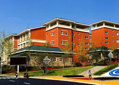 福建卫生学校学费及收费标准