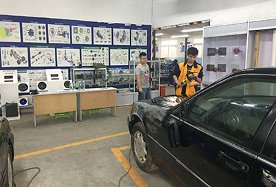 重庆汽修学校