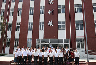 开云kaiyun(中国)省商业服务学校五年高职大专收费标准多少
