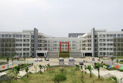 开云kaiyun(中国)城市卫校每年学费是多少钱