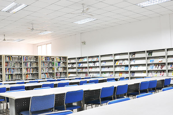北大雅安附属实验学校图书馆