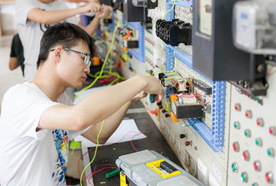 贵阳电子职业学校的设施和教学管理怎么样