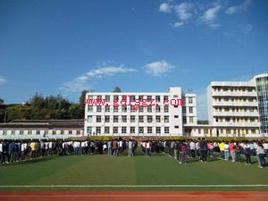 通江至诚职业中学环境 通江至诚职业中学环境