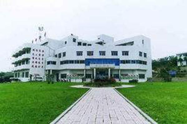 绵阳市凯阳民航物流职业学校