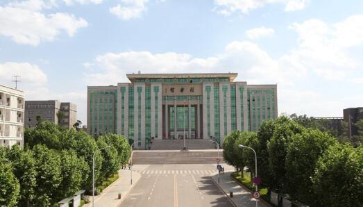 云南工商学院五年制大专
