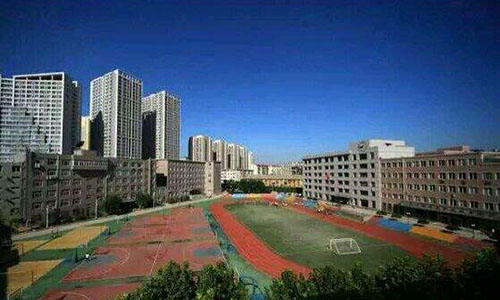 大连商业学校