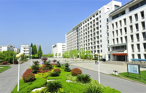 桂林市民族职业技术学校