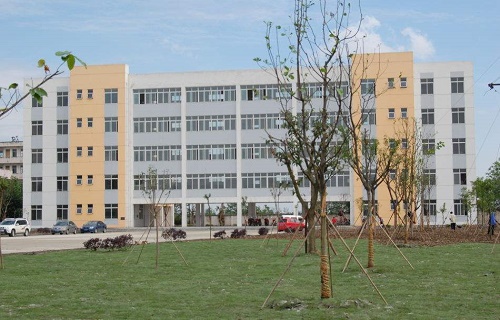 上杭职业中专学校