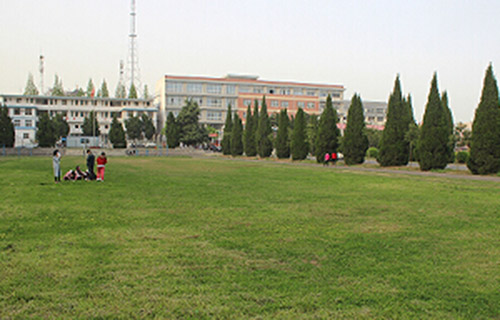 蚌埠铁路运输技工学校