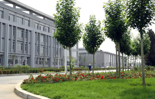 上虞市电子器职业学校