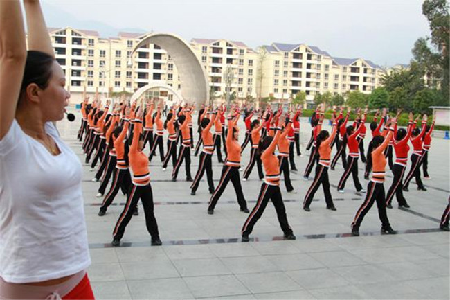 开云kaiyun(中国)省德昌县职业高级中学图片、照片