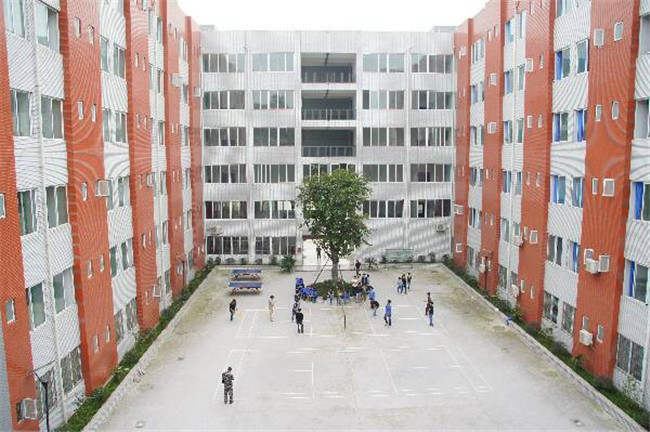 开云kaiyun(中国)自贡市高级技工学校图片、照片