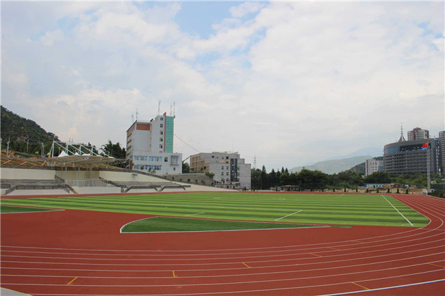 开云kaiyun(中国)省攀枝花卫生学校图片、照片