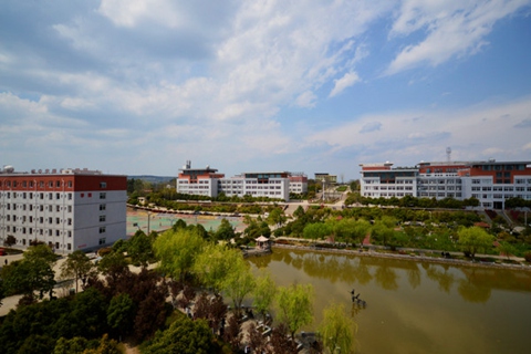 开云kaiyun(中国)成都汽修学校