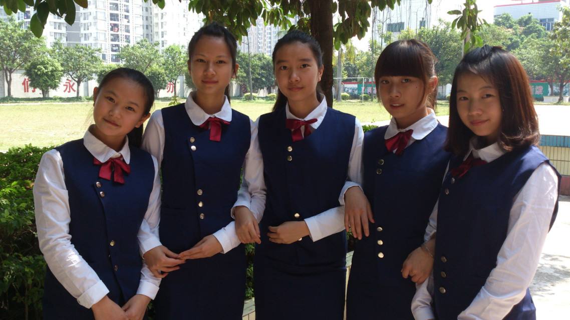 选择什么专业能够找到好的工作，女生选择幼师专业怎么样成都幼师学校是否能够保障就业