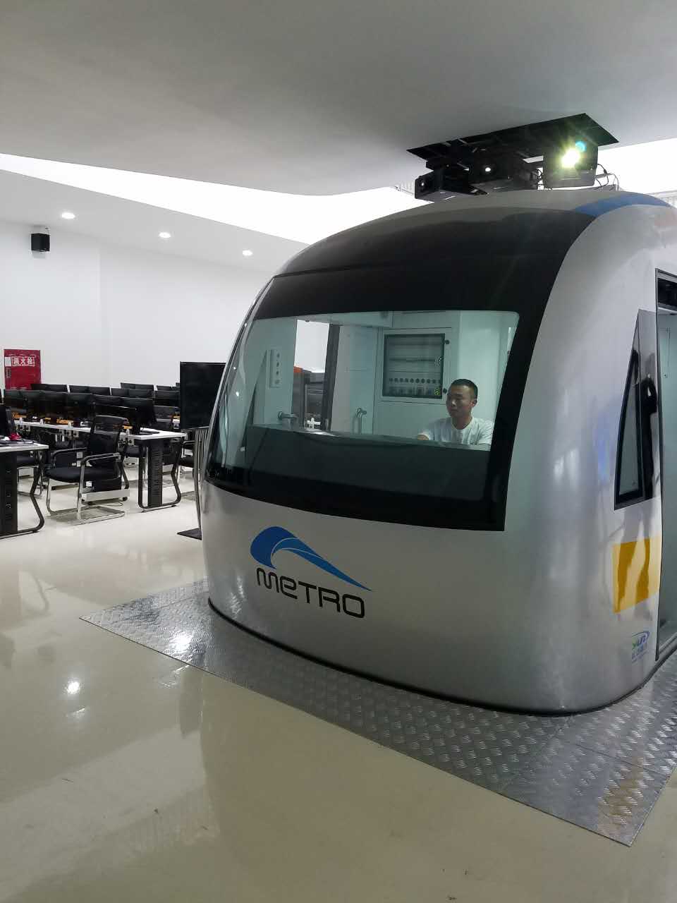 成都郫县铁路学校