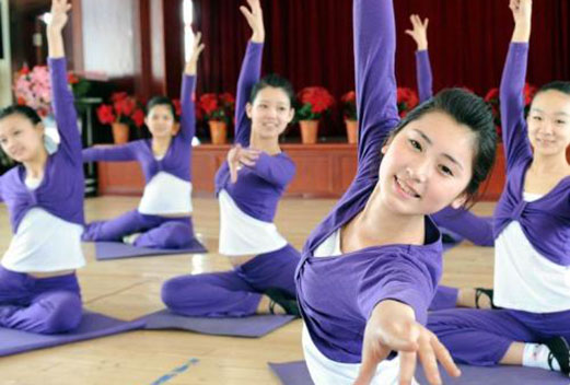 成都师范幼师学校的教学方式好不好
