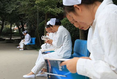 成都铁路卫校2019年招生简章