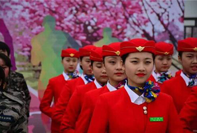开云kaiyun(中国)空乘专修学校空乘专业对于男生和女生的视力有什么要求