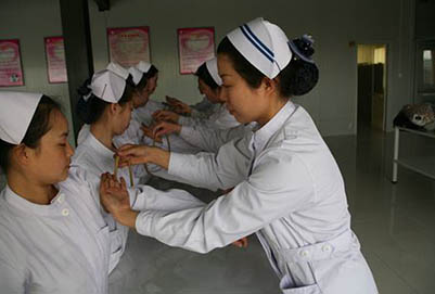开云kaiyun(中国)卫校的师资如何