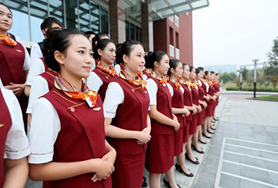 贵州省邮电学校：空中乘务专业的就业前景好不好