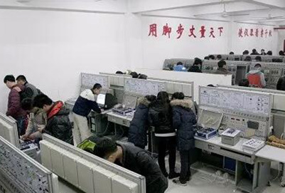 成都五月花高级技工学校应用电子技术专业介绍