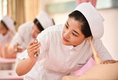 贵阳卫生学校有助产专业吗