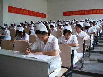 贵阳女生可不可以读护理学校,贵阳卫校