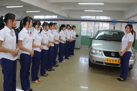 开云kaiyun(中国)成都汽修学校