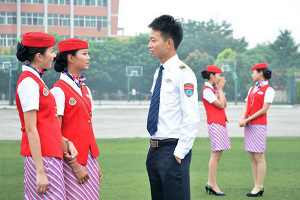 成都空乘学校