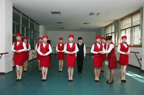 2018年航空乘务专业招生简章