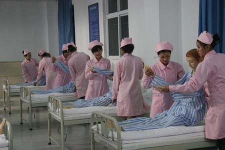 卫校环境设备学生风采