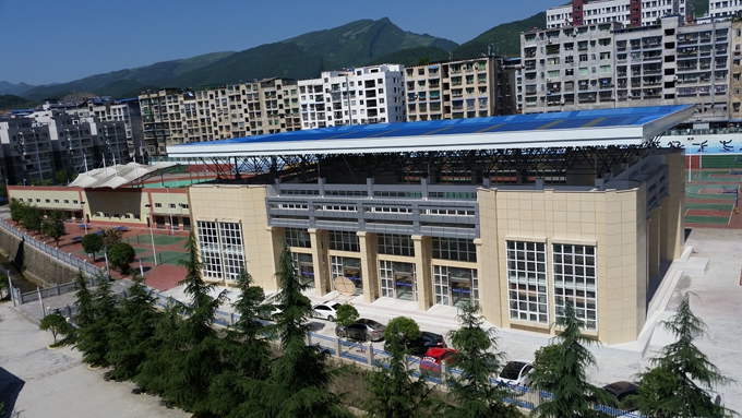 道真县中等职业学校的校园环境怎么样？小编带