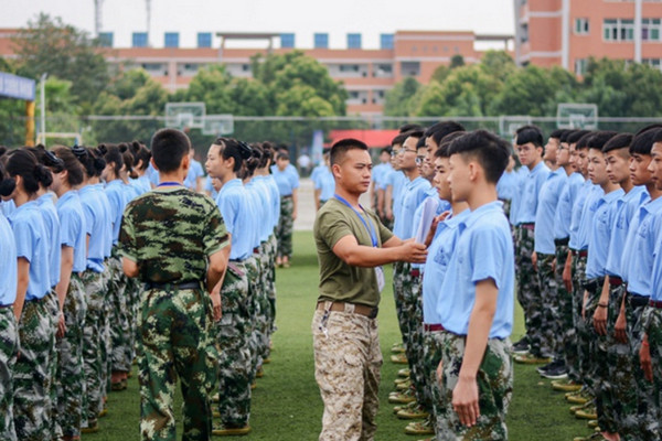 成都空乘学校