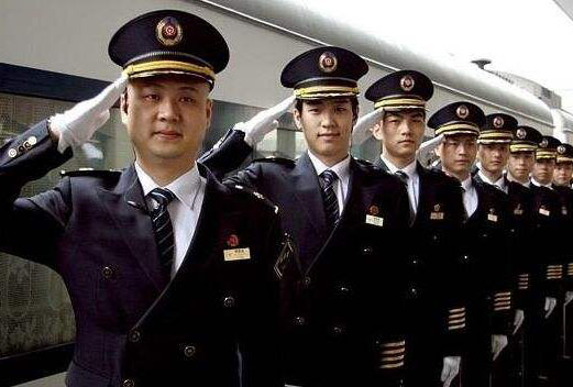 成都高铁乘务学校有什么样的优势