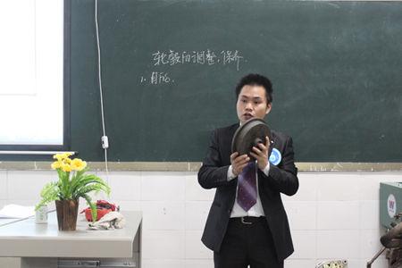贵阳汽修学校有汽车美容专业吗学费对少