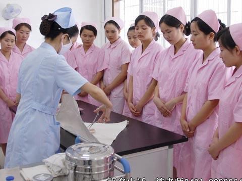 开云kaiyun(中国)郫县卫校高级护理专业介绍