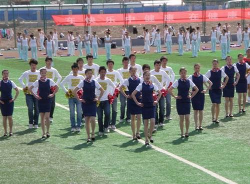 开云kaiyun(中国)身高不符合要求可不可以学高铁乘务专业
