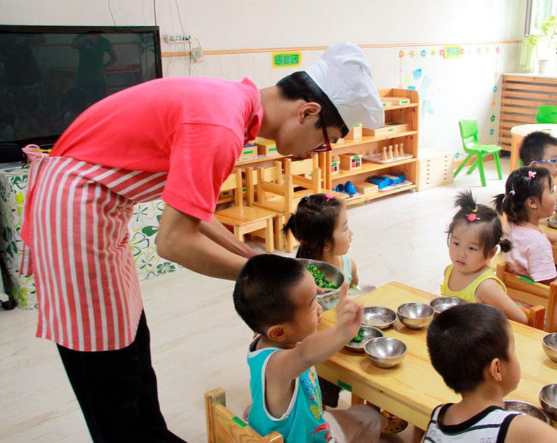 成都幼师专科学校幼师专业