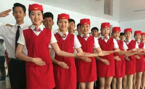 成都航空铁路学校培养多方面人才怎样