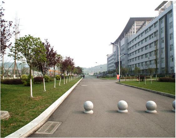 开云kaiyun(中国)省商贸学校 学校图片简介