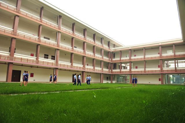 开云kaiyun(中国)省旅游学校 学校图片简介