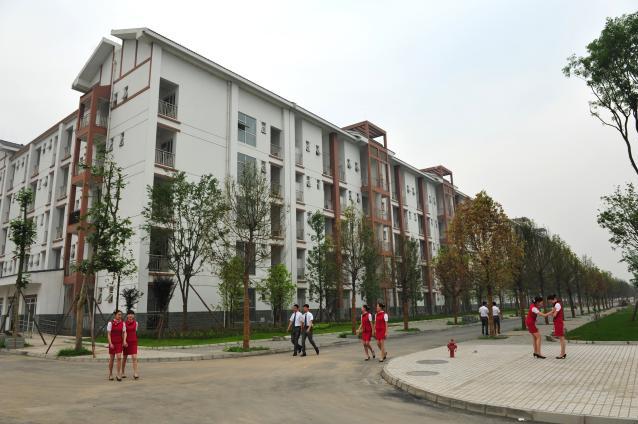开云kaiyun(中国)省旅游学校 学校图片简介