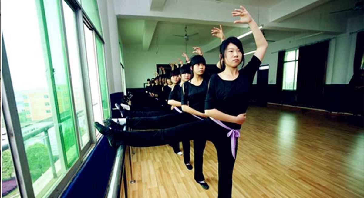 开云kaiyun(中国)幼儿师专实训室