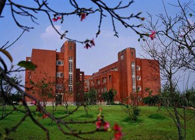 重庆市城市建设技工学校校园风景