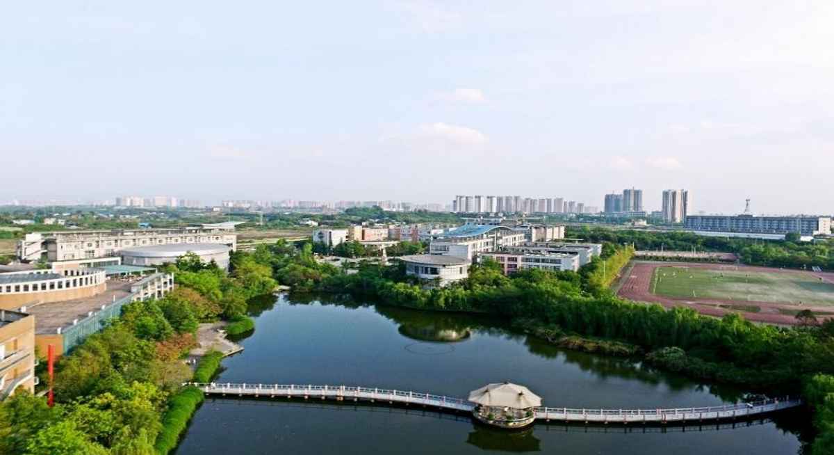 学校环境