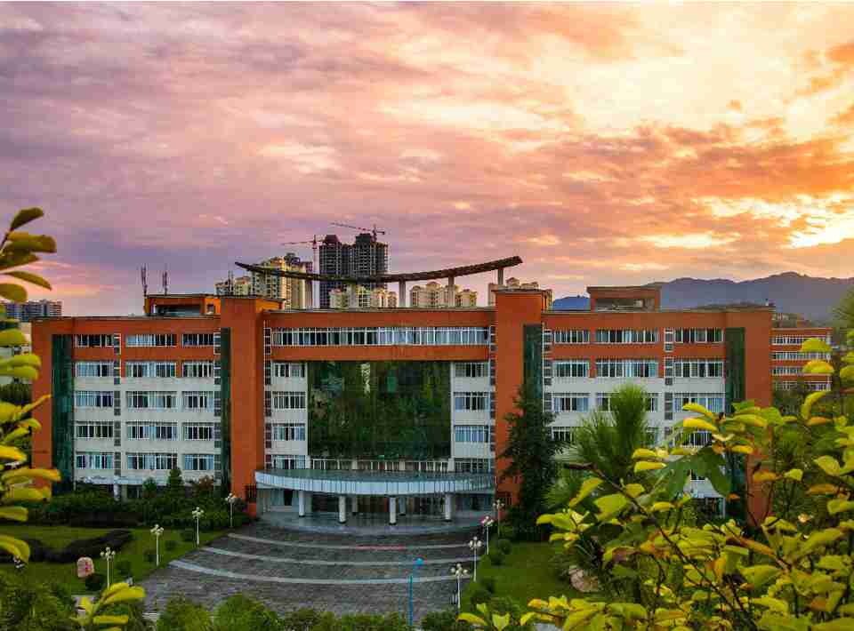 学校环境
