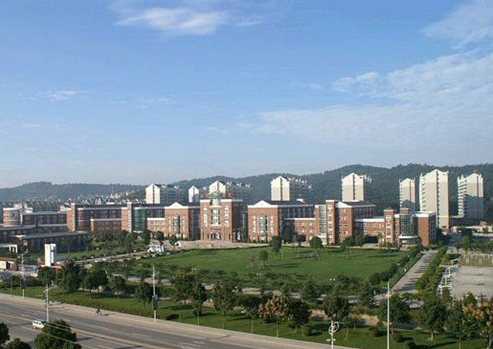 开云kaiyun(中国)航空职业技术学院校园环境