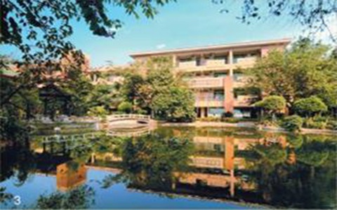 成都中和职业中学五年制大专2021年招生办联系电话